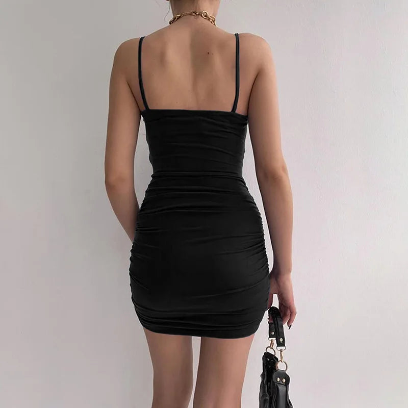 Sexy Spaghetti Strap Bodycon Kleid Frauen Backless Falten Wrap Hüfte Kleider Weibliche Kausalen Streetwear Dünnes Kleid Vestidos Roben